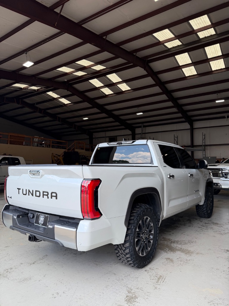 2024 Toyota Tundra Limited - Photo 6