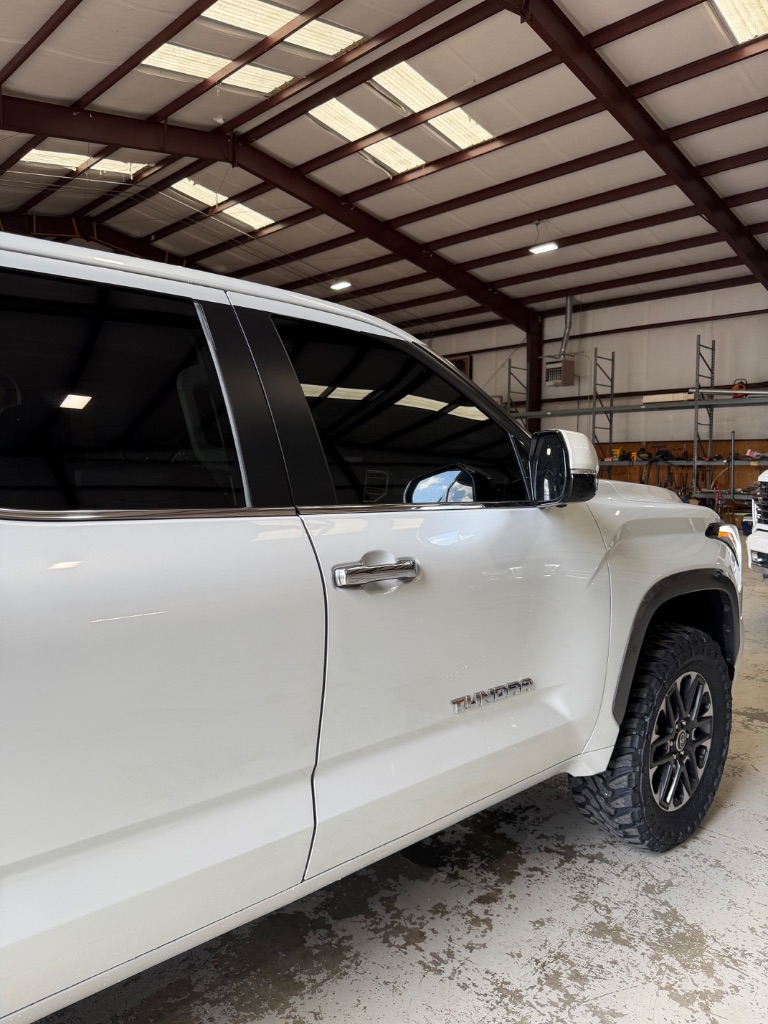 2024 Toyota Tundra Limited - Photo 8