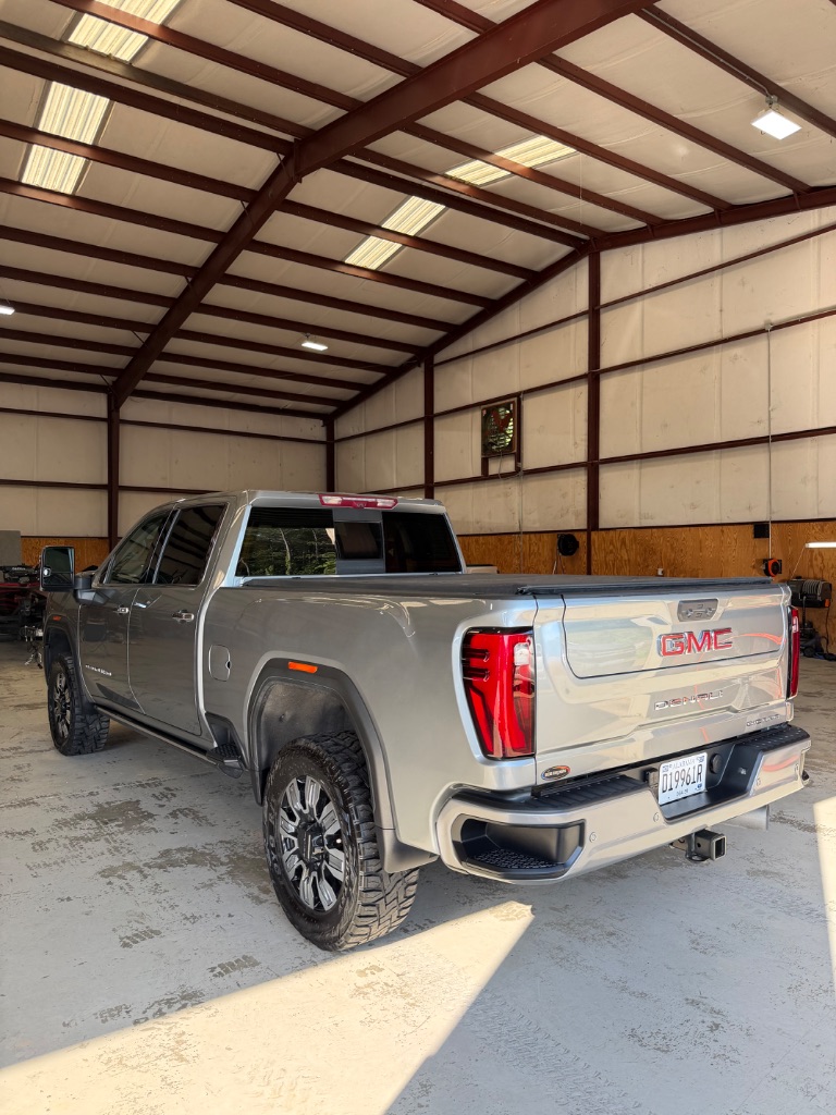 2024 GMC Sierra 2500HD Denali - Photo 8