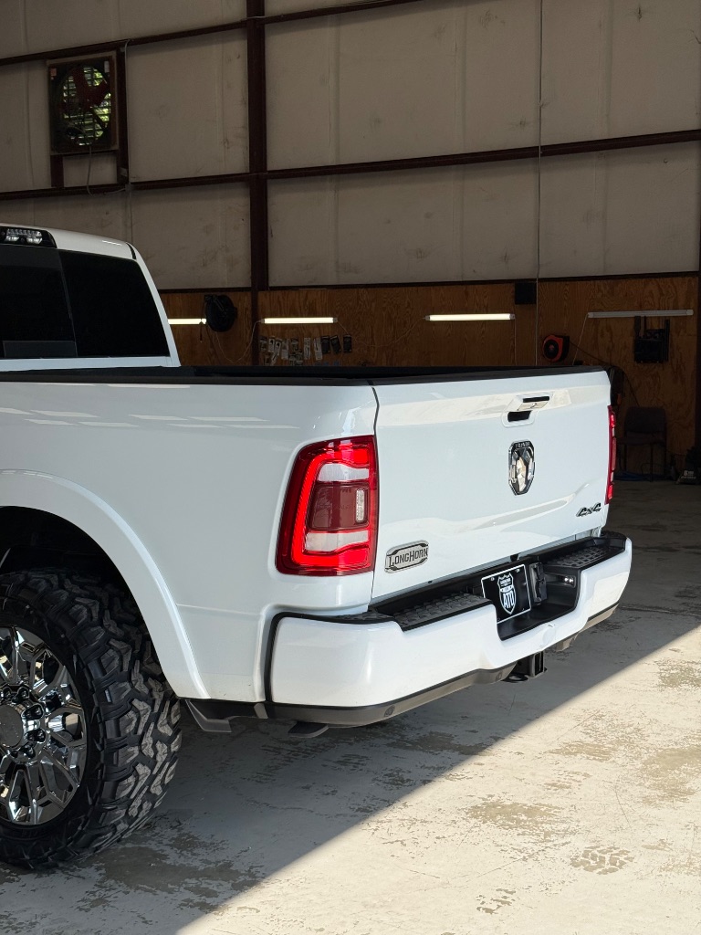 2022 RAM Ram 2500 Pickup Laramie Longhorn - Photo 9