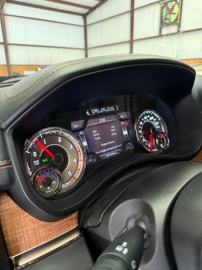2022 RAM Ram 2500 Pickup Laramie Longhorn - Photo 18