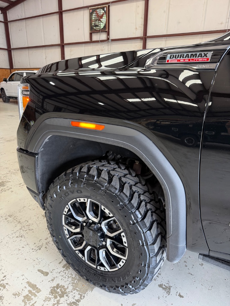 2022 GMC Sierra 2500HD AT4 - Photo 11