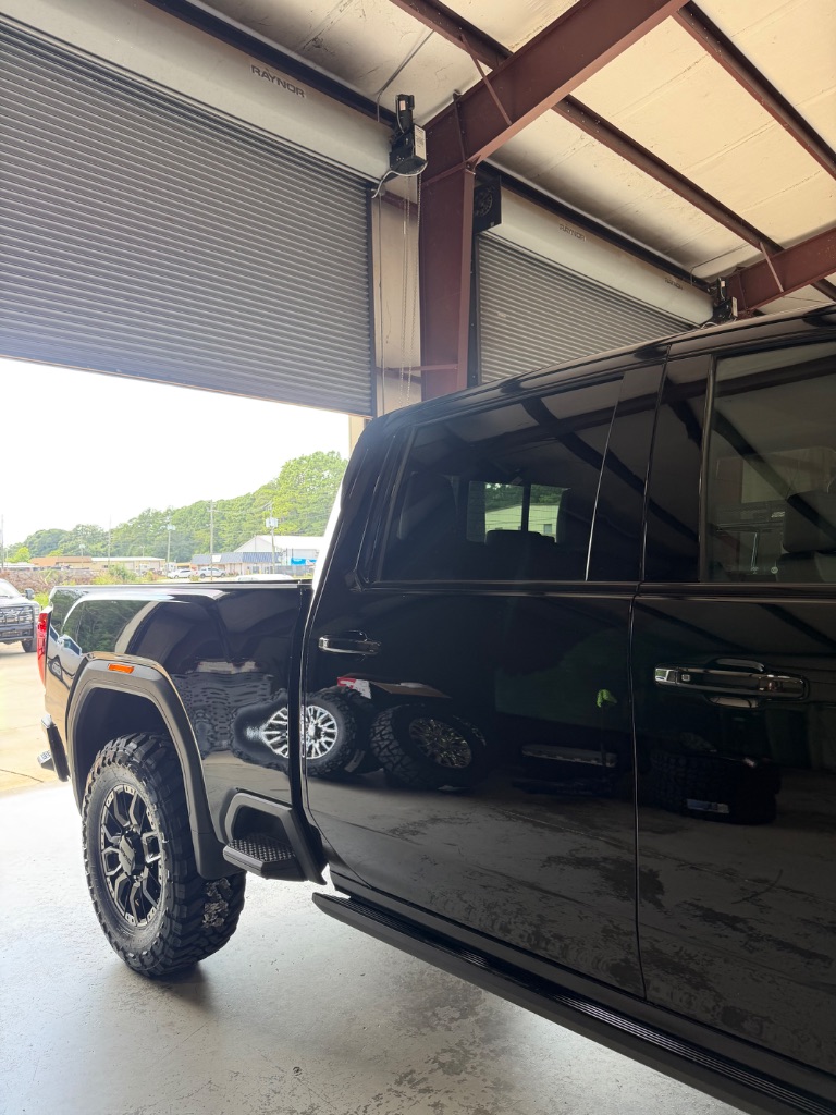 2022 GMC Sierra 2500HD AT4 - Photo 6