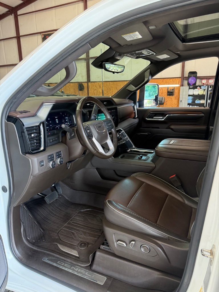 2024 GMC Sierra 2500HD Denali - Photo 16